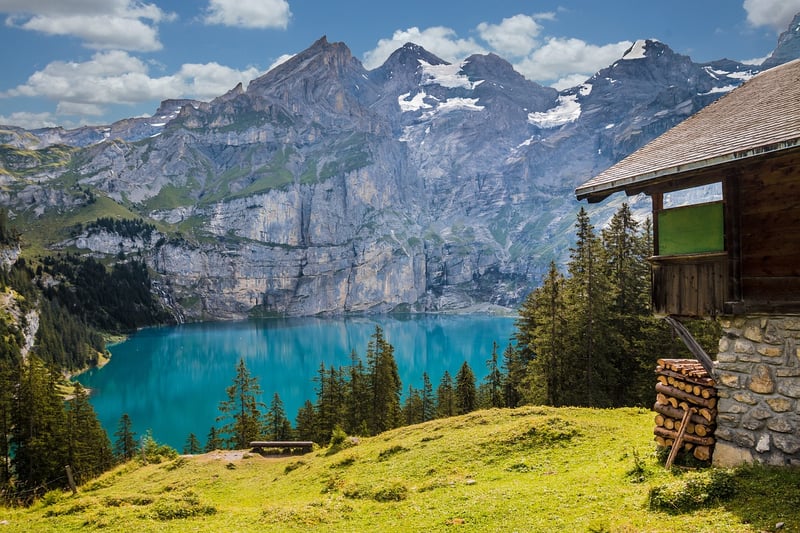 Lakeside Cabin Retreat